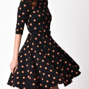 Unique vintage pumpkin dress